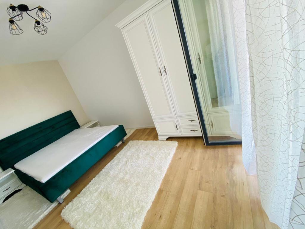 Dreamhill1 Apartment Oradea Bagian luar foto